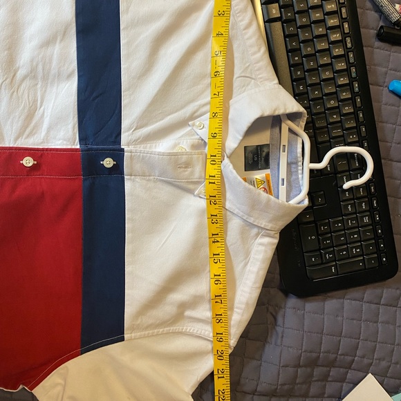 Tommy Hilfiger Adaptive Magnetic Button Down Dress Shirt - Picture 7 of 10